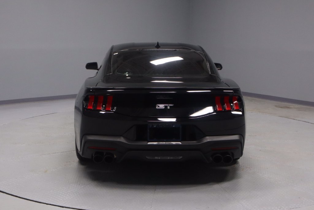 Certified 2025 Ford Mustang GT RWD image 9