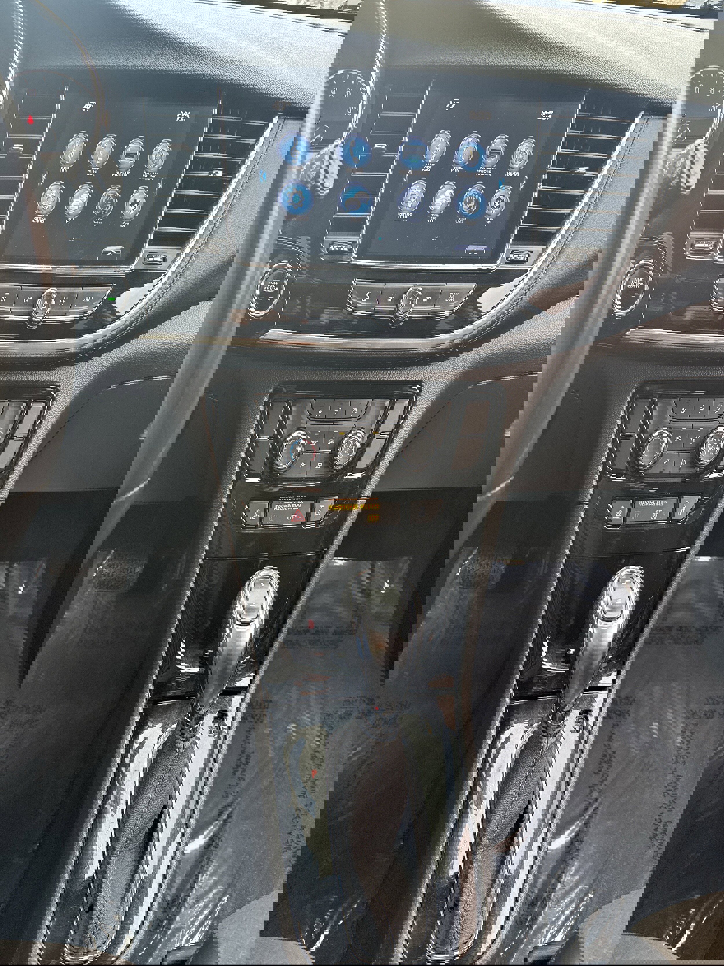 Used 2020 Buick Encore Sport Touring w/ Safety Package image 16