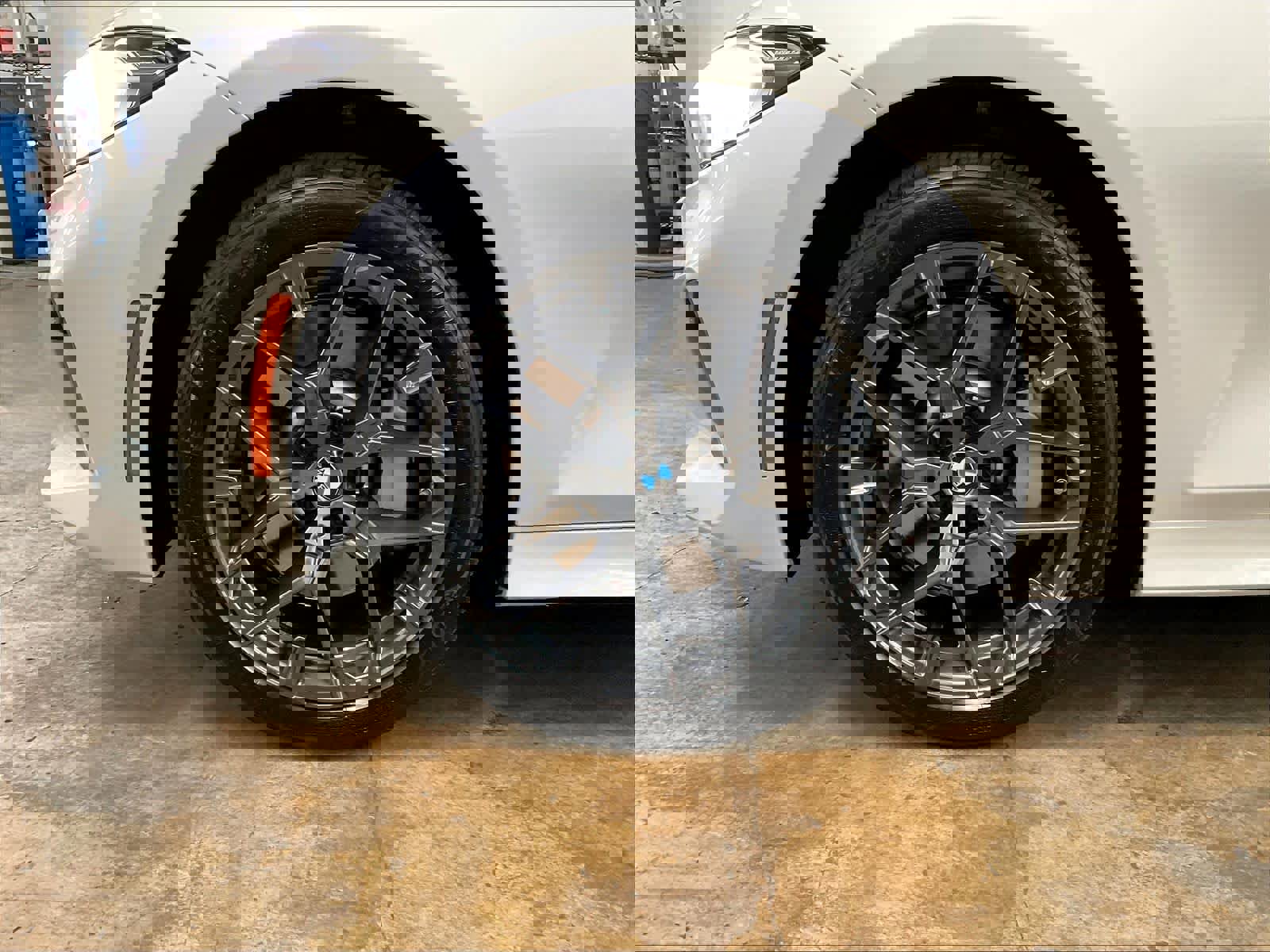 Used 2025 BMW 330i Sedan w/ Premium Package image 12