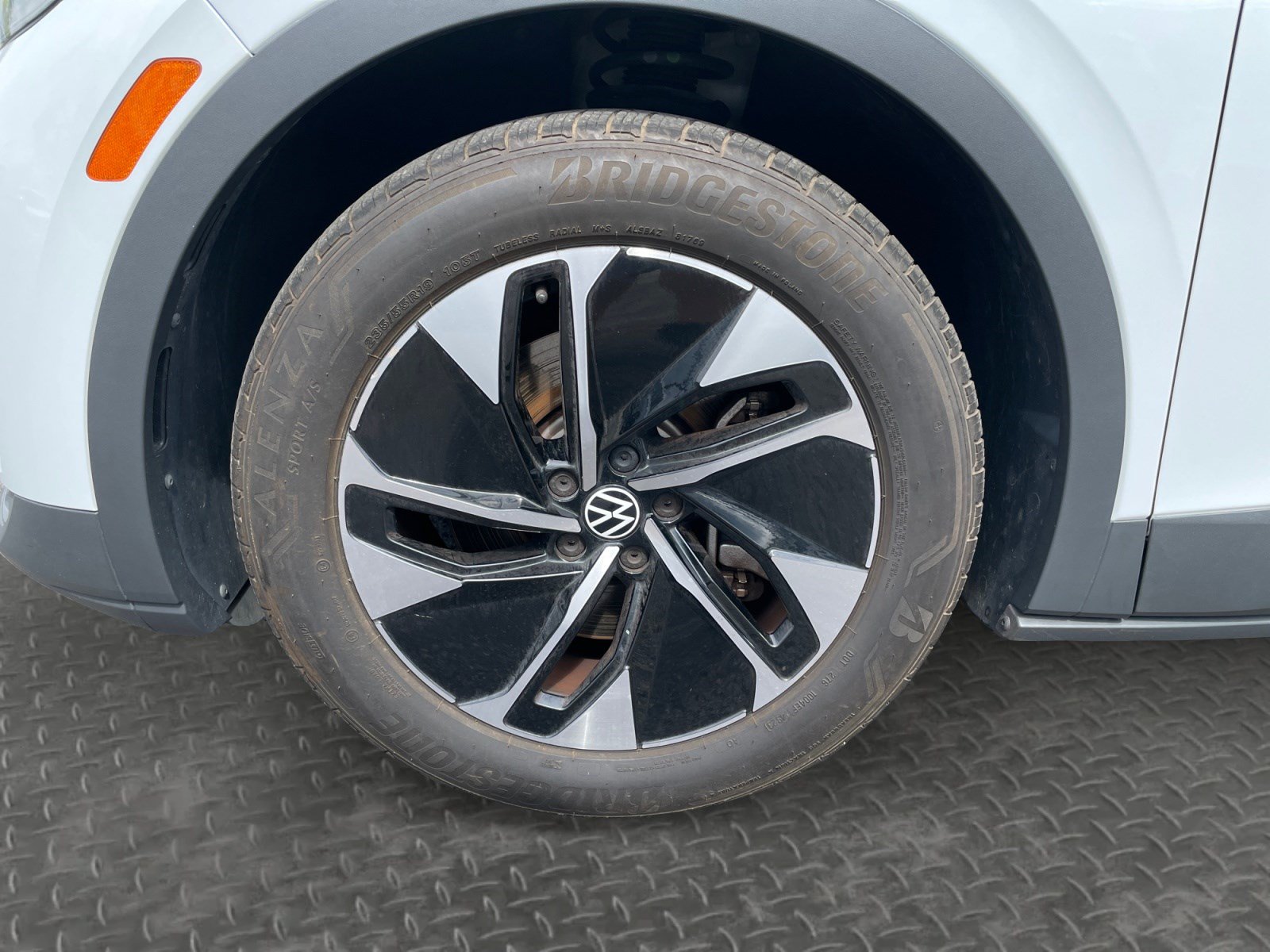 Used 2022 Volkswagen ID.4 Pro S RWD image 41