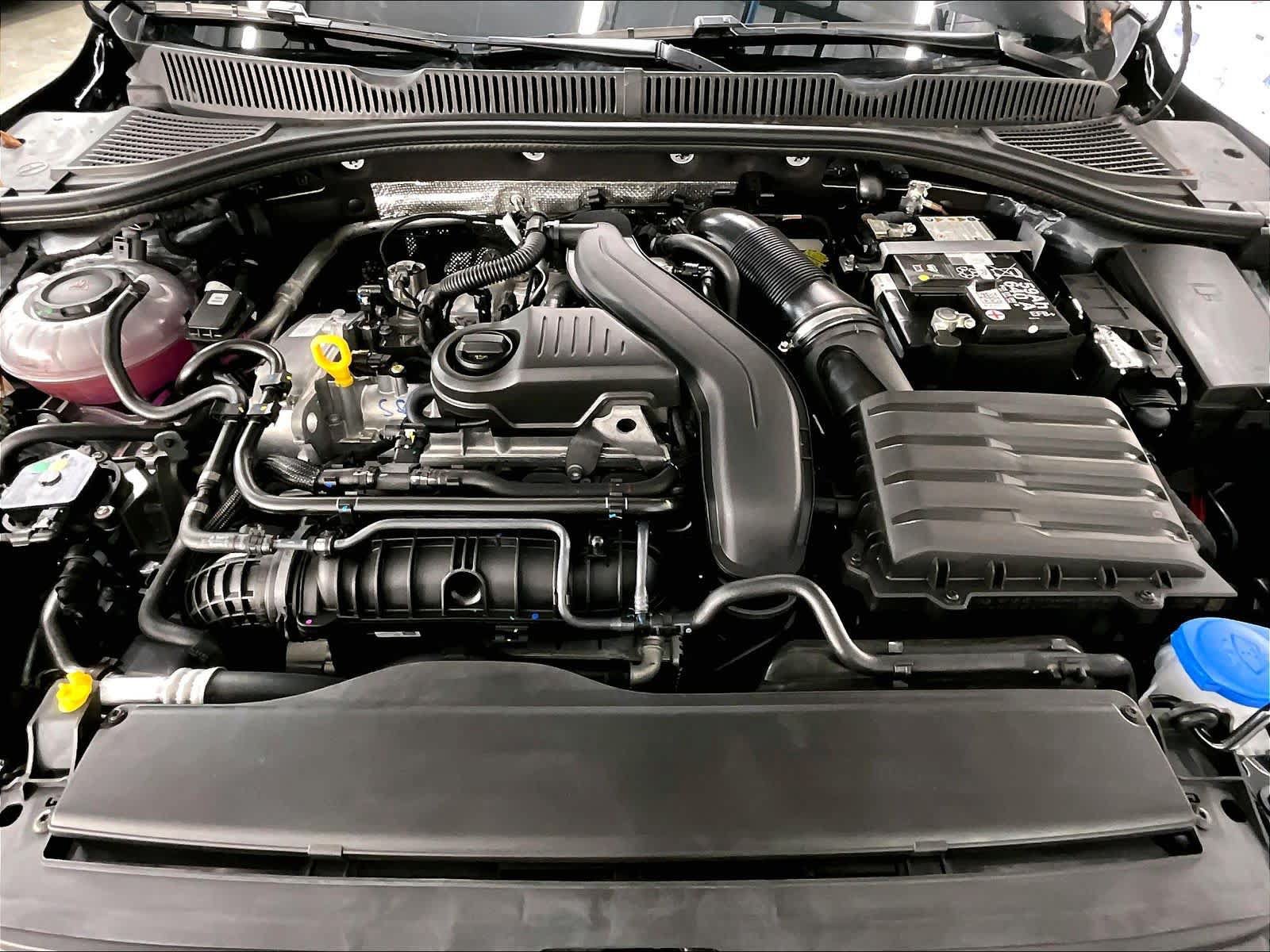 New 2026 Volkswagen Jetta SE FWD image 8