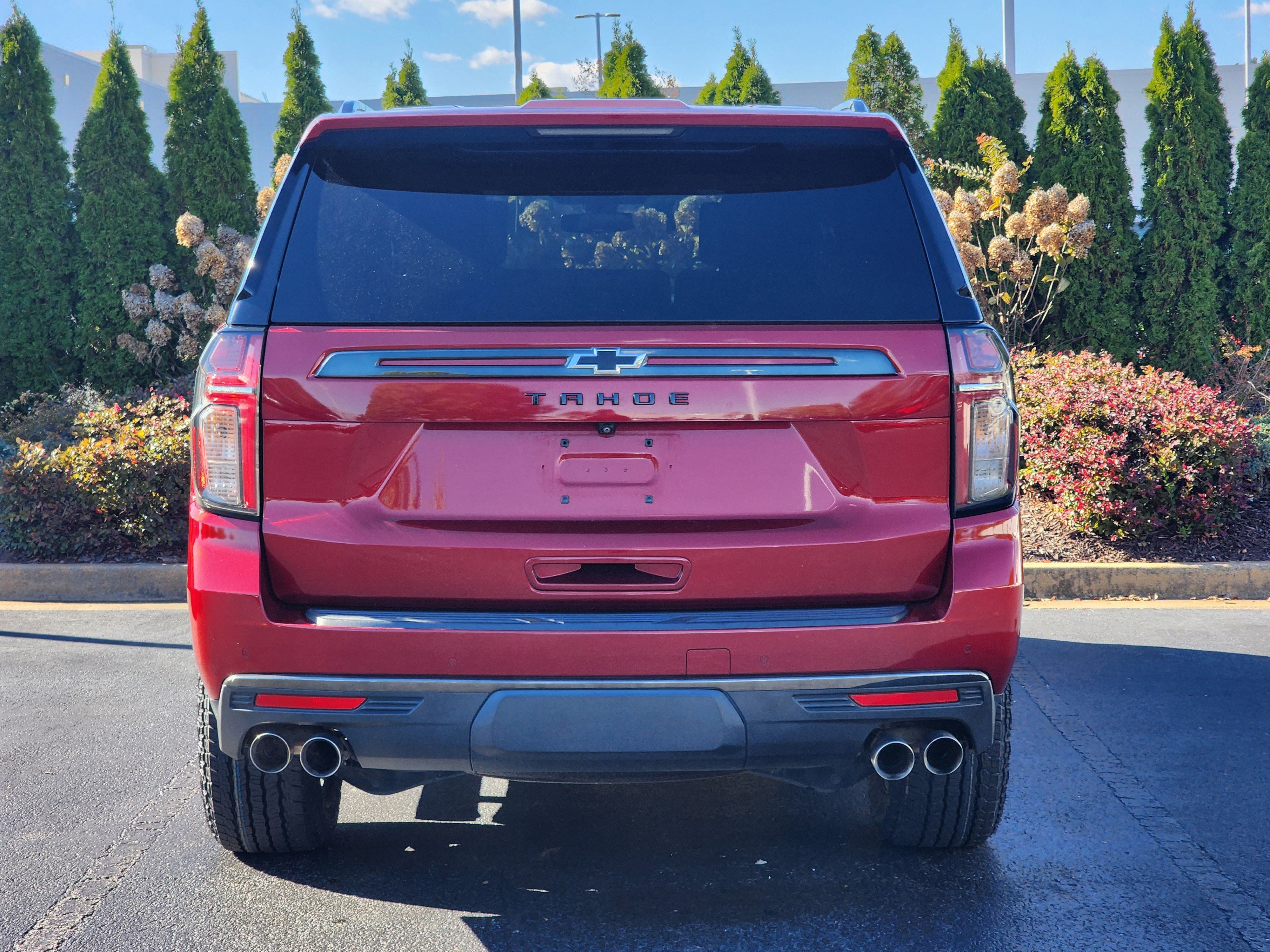Used 2022 Chevrolet Tahoe Z71 w/ Z71 Off-Road Package image 9