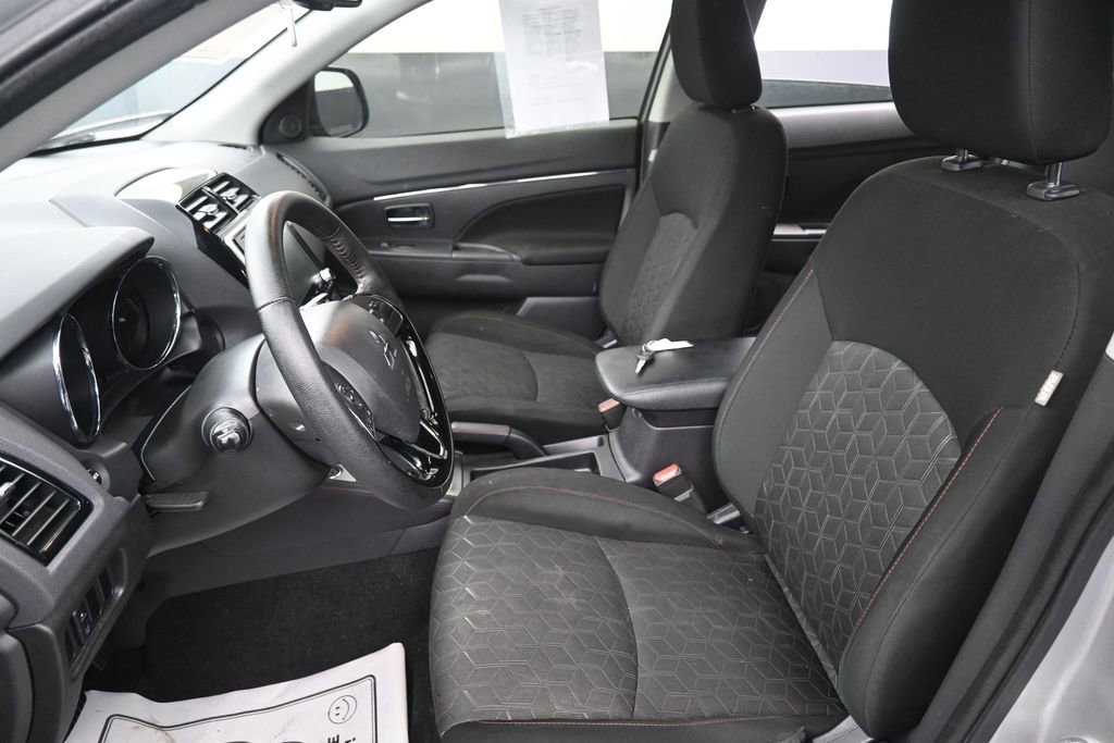 Used 2023 Mitsubishi Outlander Sport LE AWD/4WD image 21
