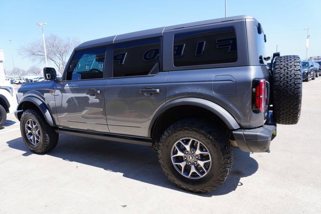 Certified 2025 Ford Bronco Badlands AWD/4WD image 4
