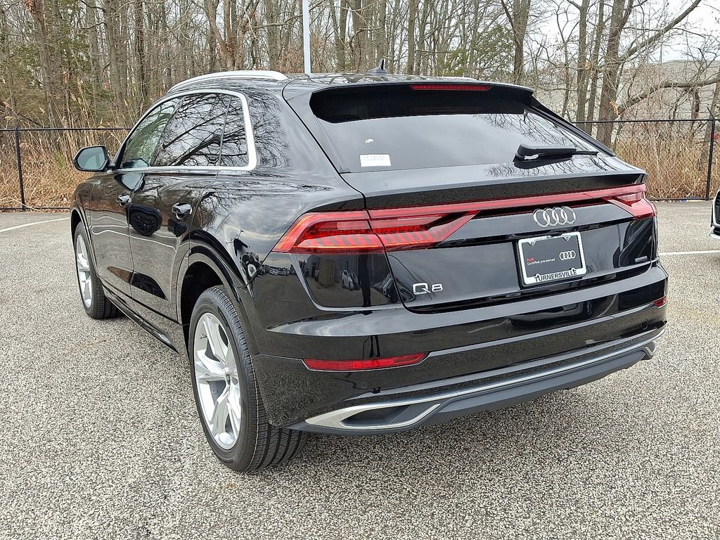Certified 2023 Audi Q8 Premium image 4