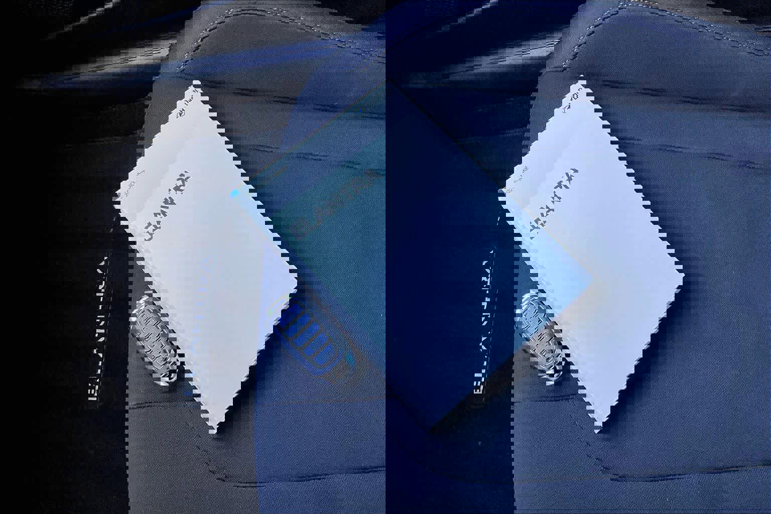 Used 2022 Hyundai Elantra SEL w/ Convenience + Premium Package image 18