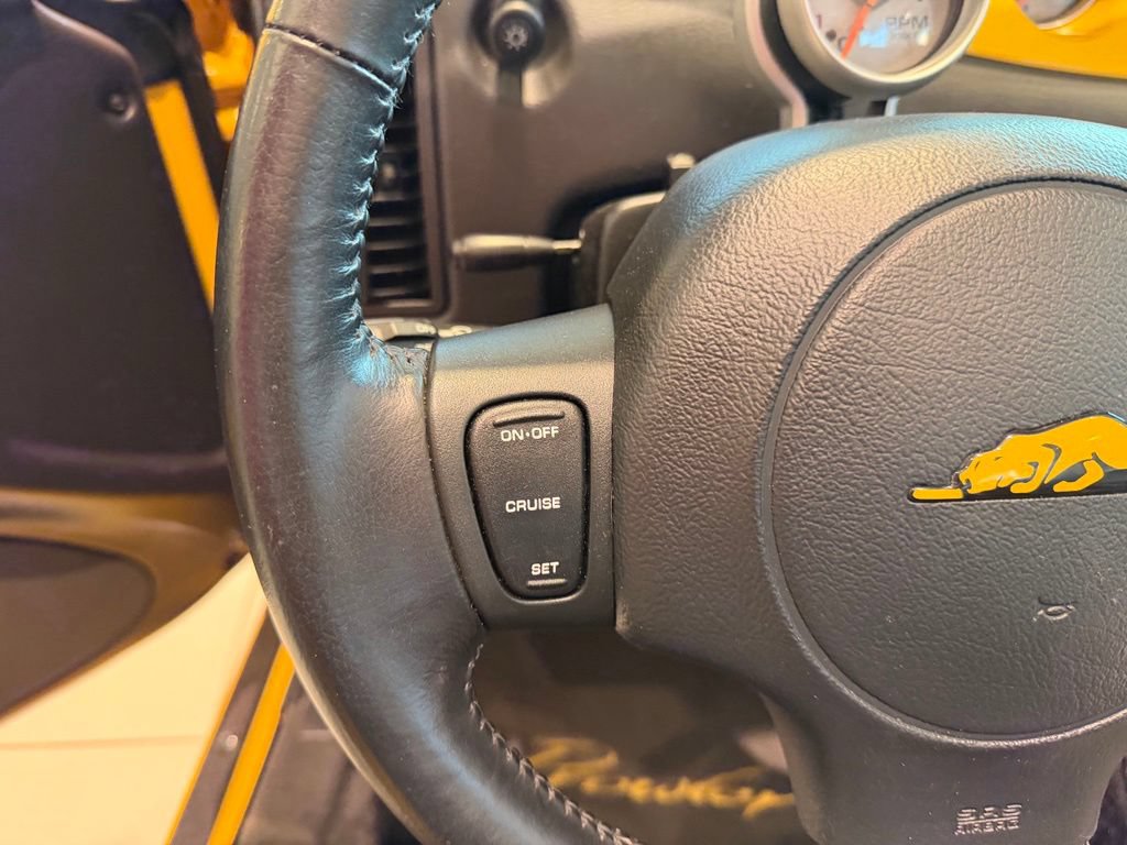 Used 2002 Chrysler Prowler RWD image 13