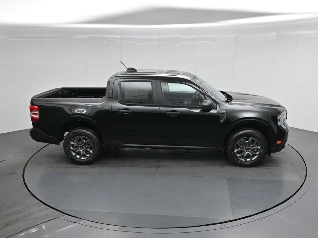 New 2026 Ford Maverick XLT image 35