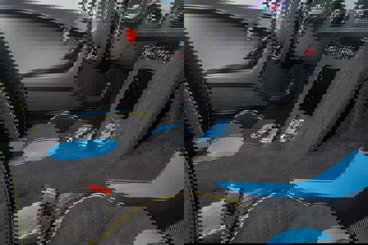 Used 2023 Lamborghini Huracan STO image 65