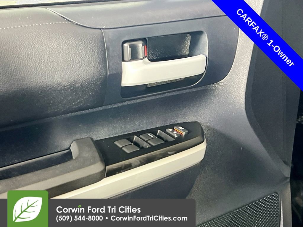 Used 2015 Toyota Tundra SR5 image 12