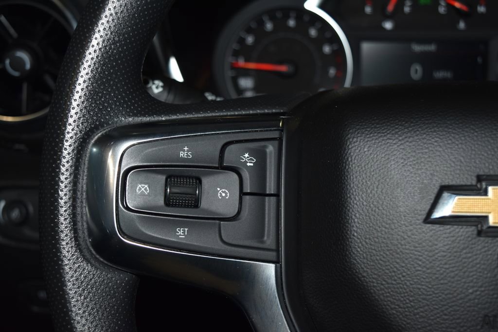 Used 2025 Chevrolet Blazer LT FWD image 7