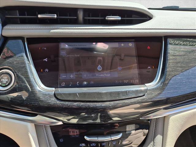 Used 2023 Cadillac XT6 Premium Luxury w/ Technology Package AWD/4WD image 13