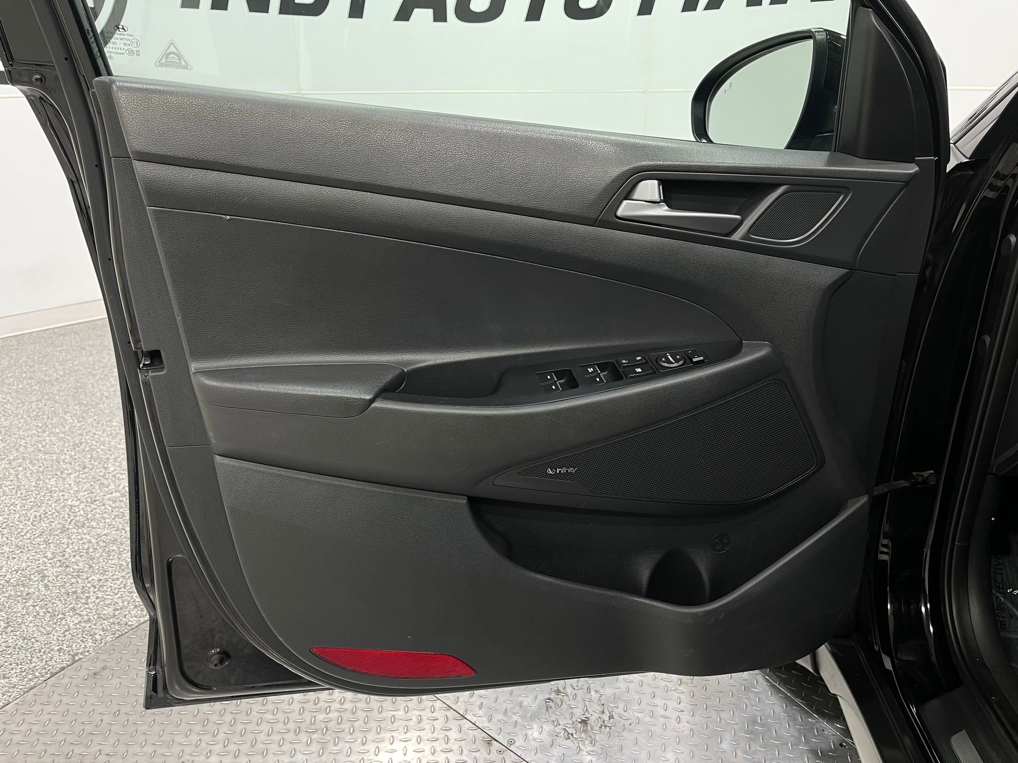 Used 2017 Hyundai Tucson Limited w/ Limited Ultimate Package 03 FWD image 14