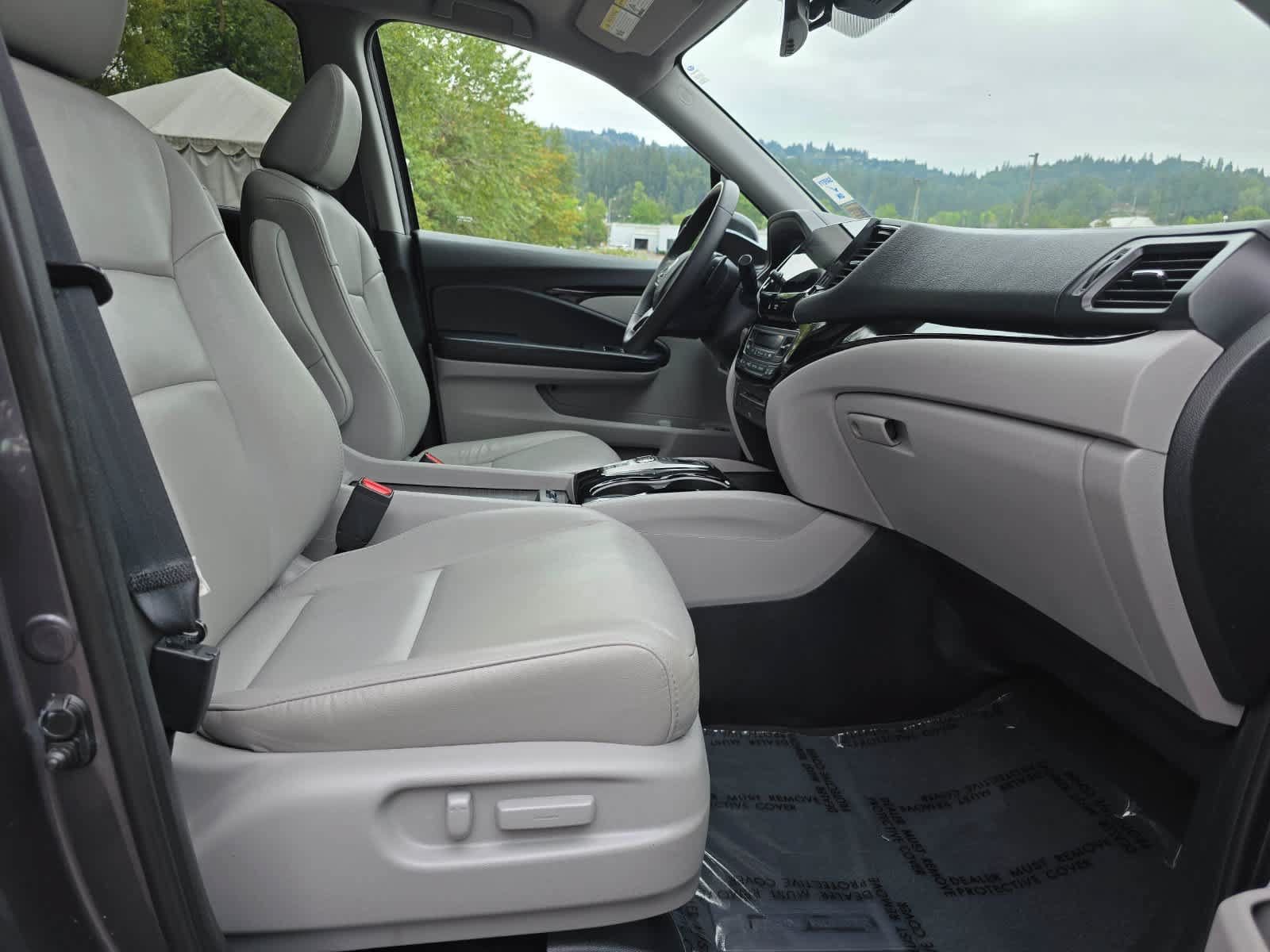 Used 2019 Honda Pilot Touring image 29