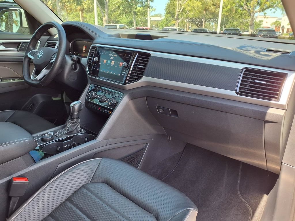 Used 2023 Volkswagen Atlas SEL Premium AWD/4WD image 10