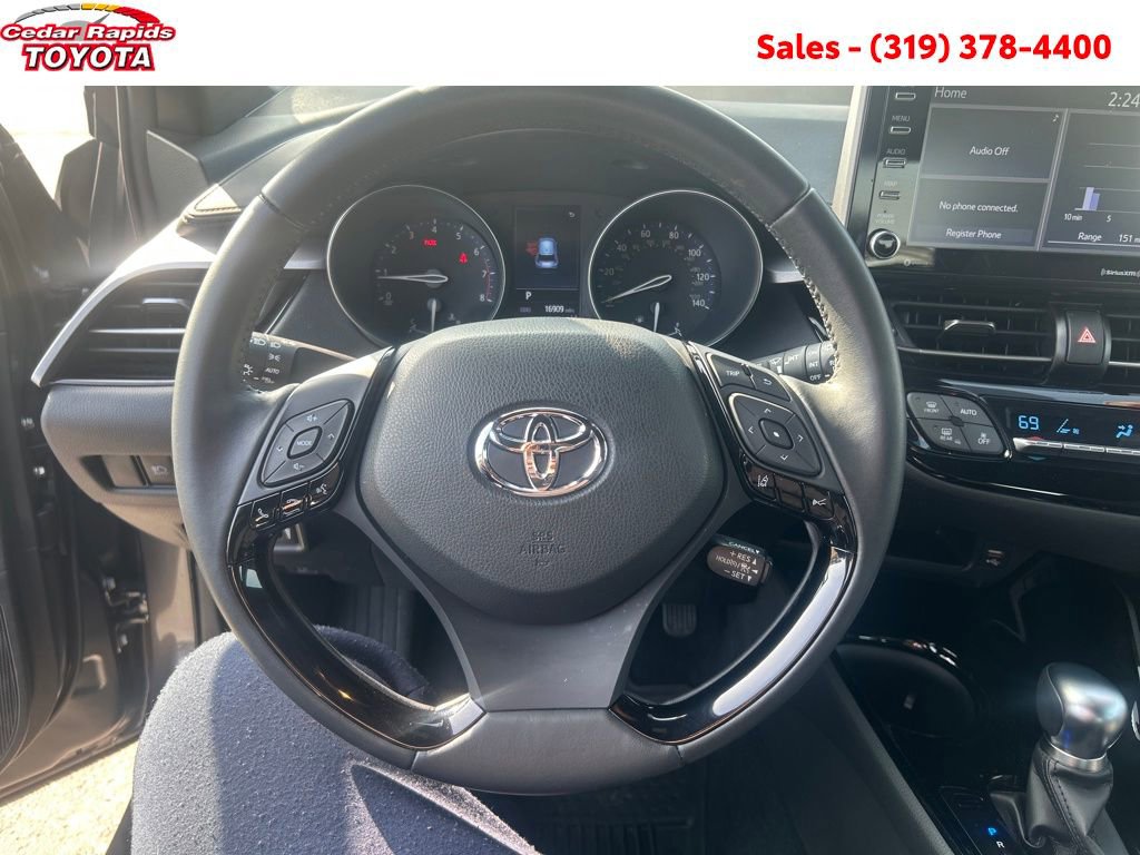 Certified 2022 Toyota C-HR Nightshade image 15