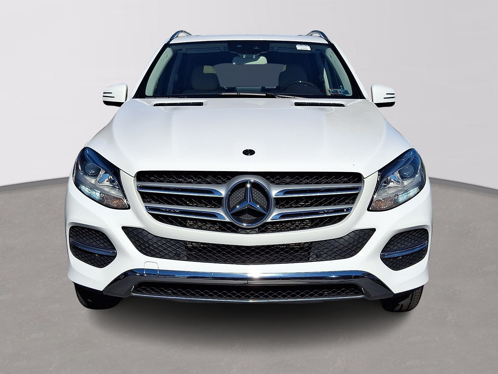 Used 2018 Mercedes-Benz GLE 350 4MATIC image 2