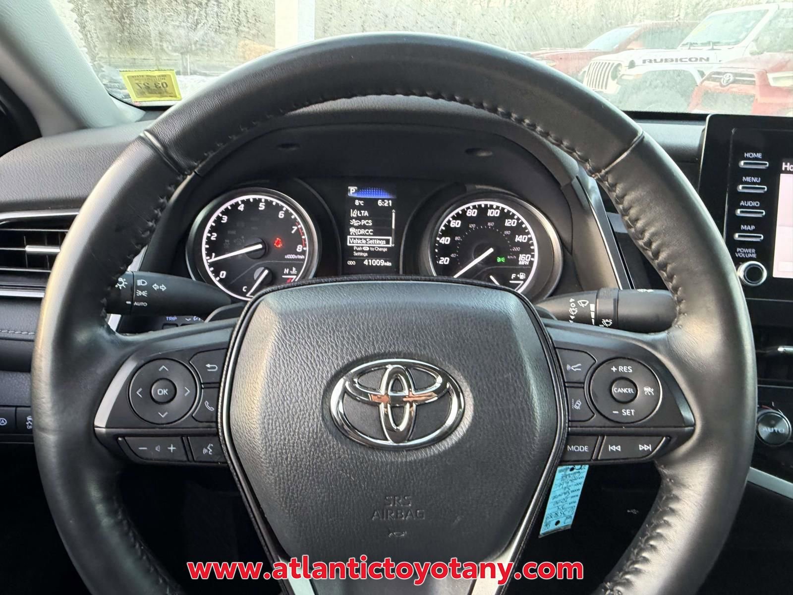 Used 2023 Toyota Camry SE image 27