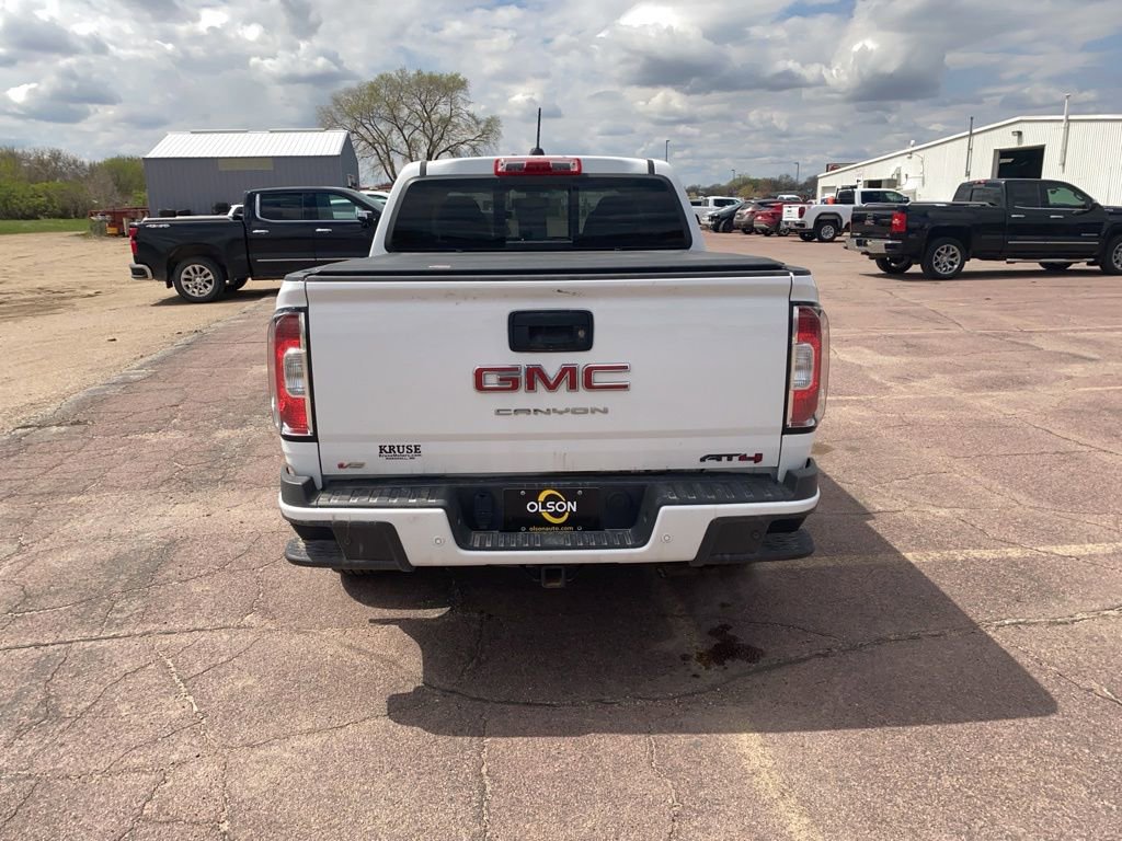 Used 2022 GMC Canyon AT4 AWD/4WD image 4