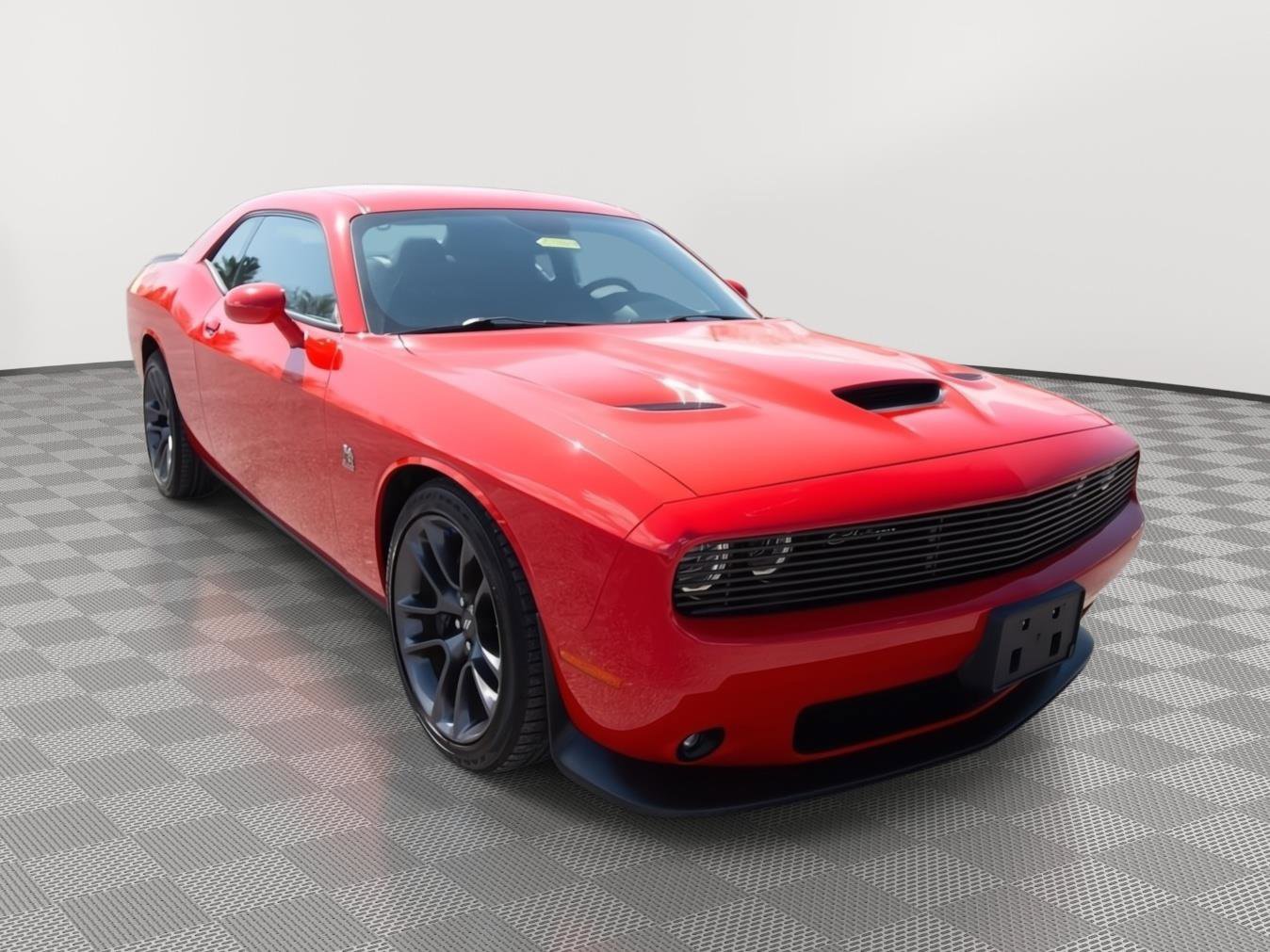 Used 2023 Dodge Challenger R/T Scat Pack RWD image 3