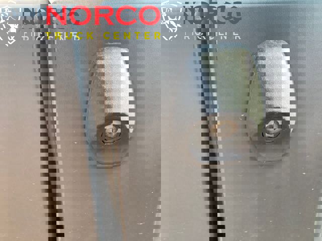 Used 2017 Ford Transit 150 XL image 7