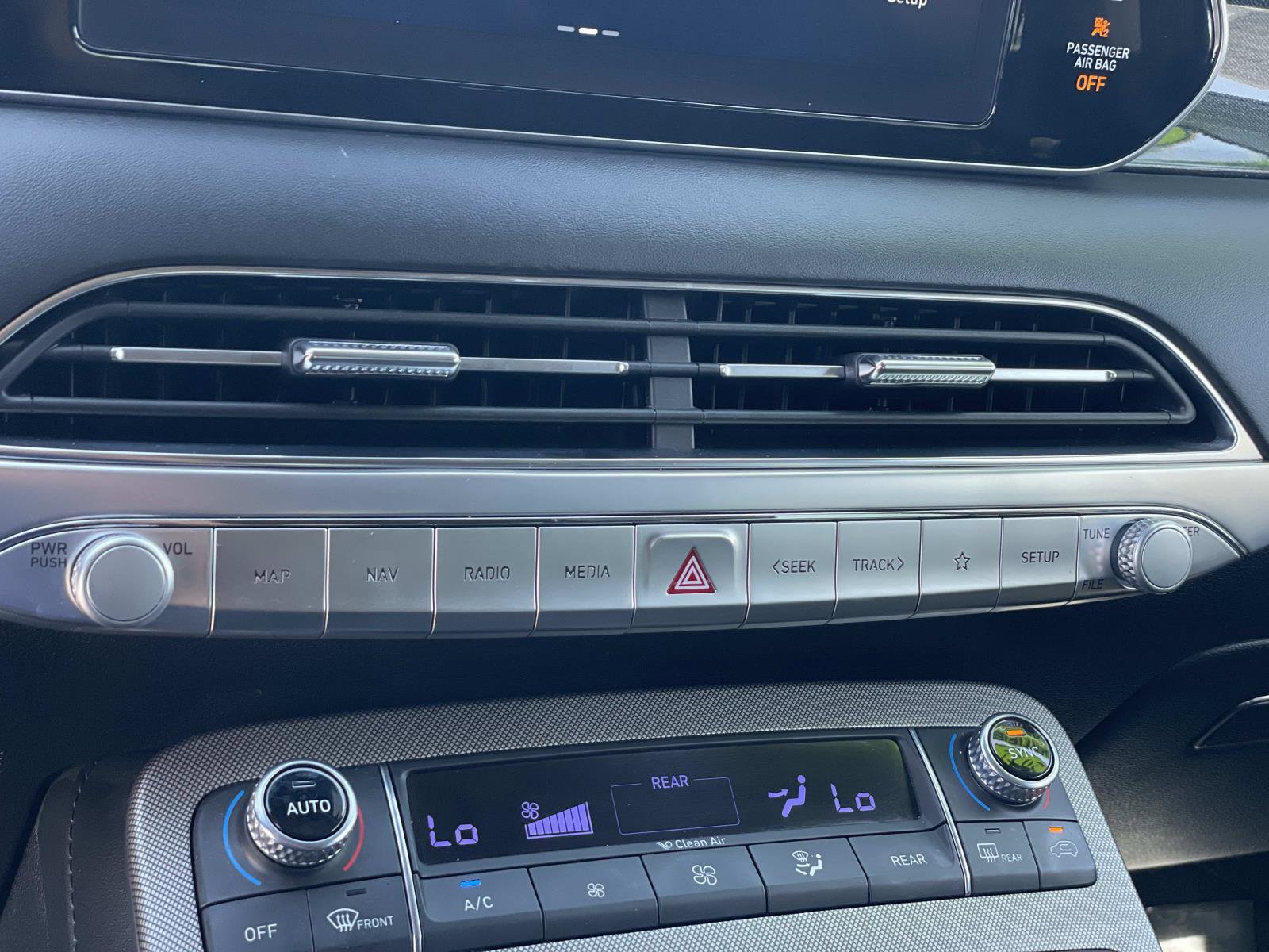 Certified 2022 Hyundai Palisade Limited w/ Cargo Package image 14