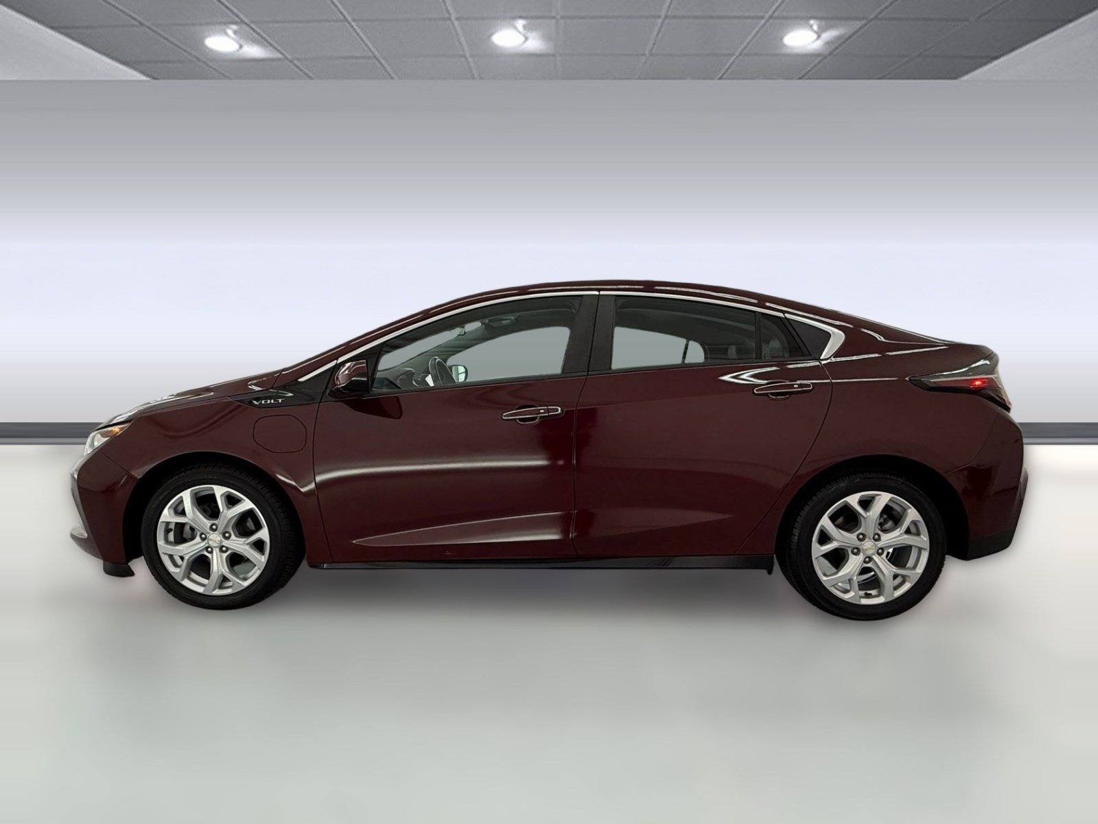 Used 2017 Chevrolet Volt Premier w/ Driver Confidence II Package image 2