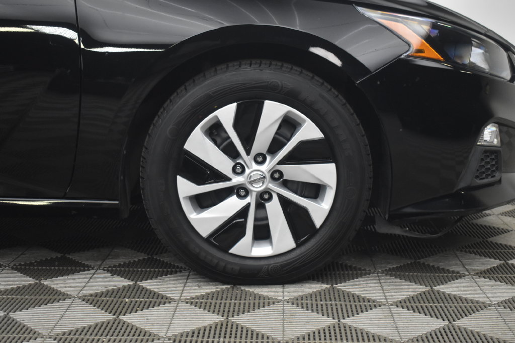 Used 2022 Nissan Altima 2.5 S FWD image 24