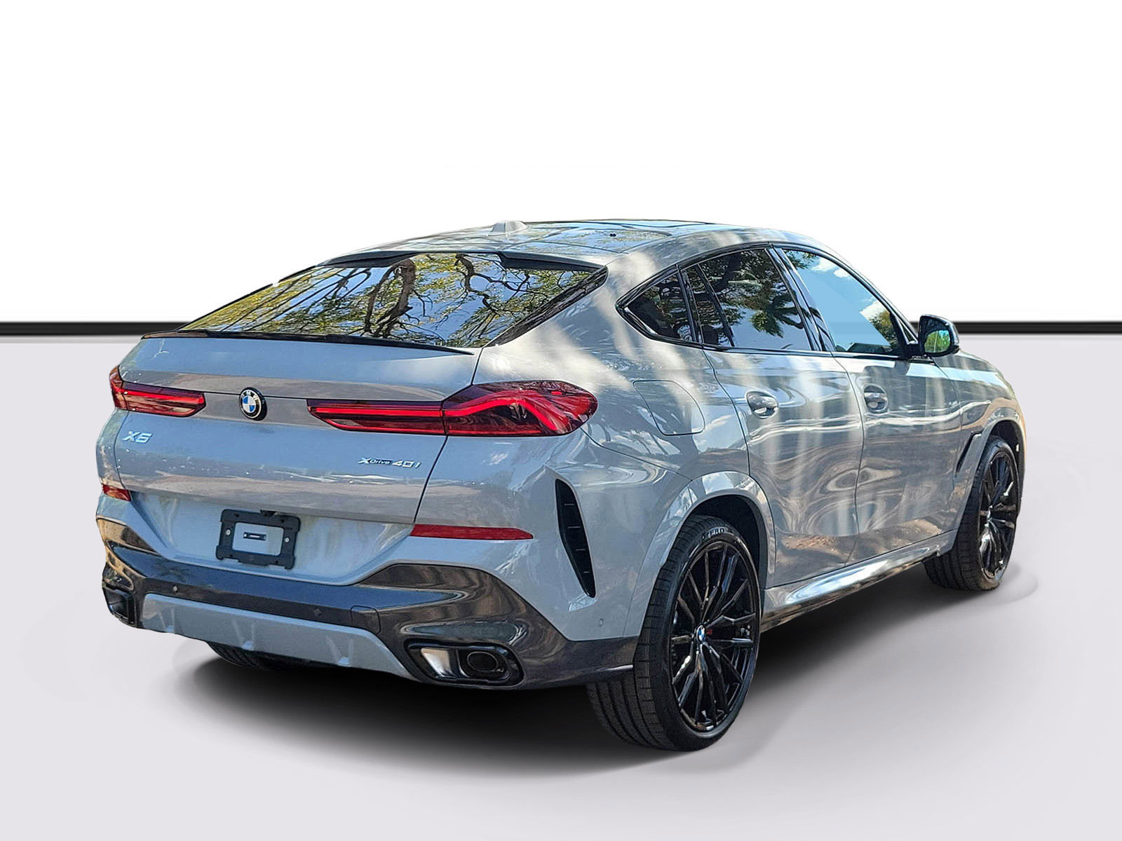 New 2027 BMW X6 xDrive40i w/ Premium Package AWD/4WD image 4