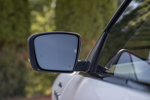 Used 2022 Maserati Levante Modena image 27