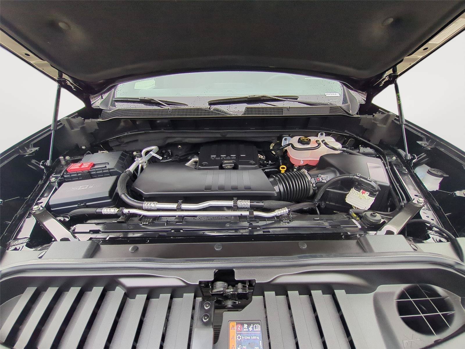 Used 2025 Chevrolet Silverado 1500 Custom AWD/4WD image 34