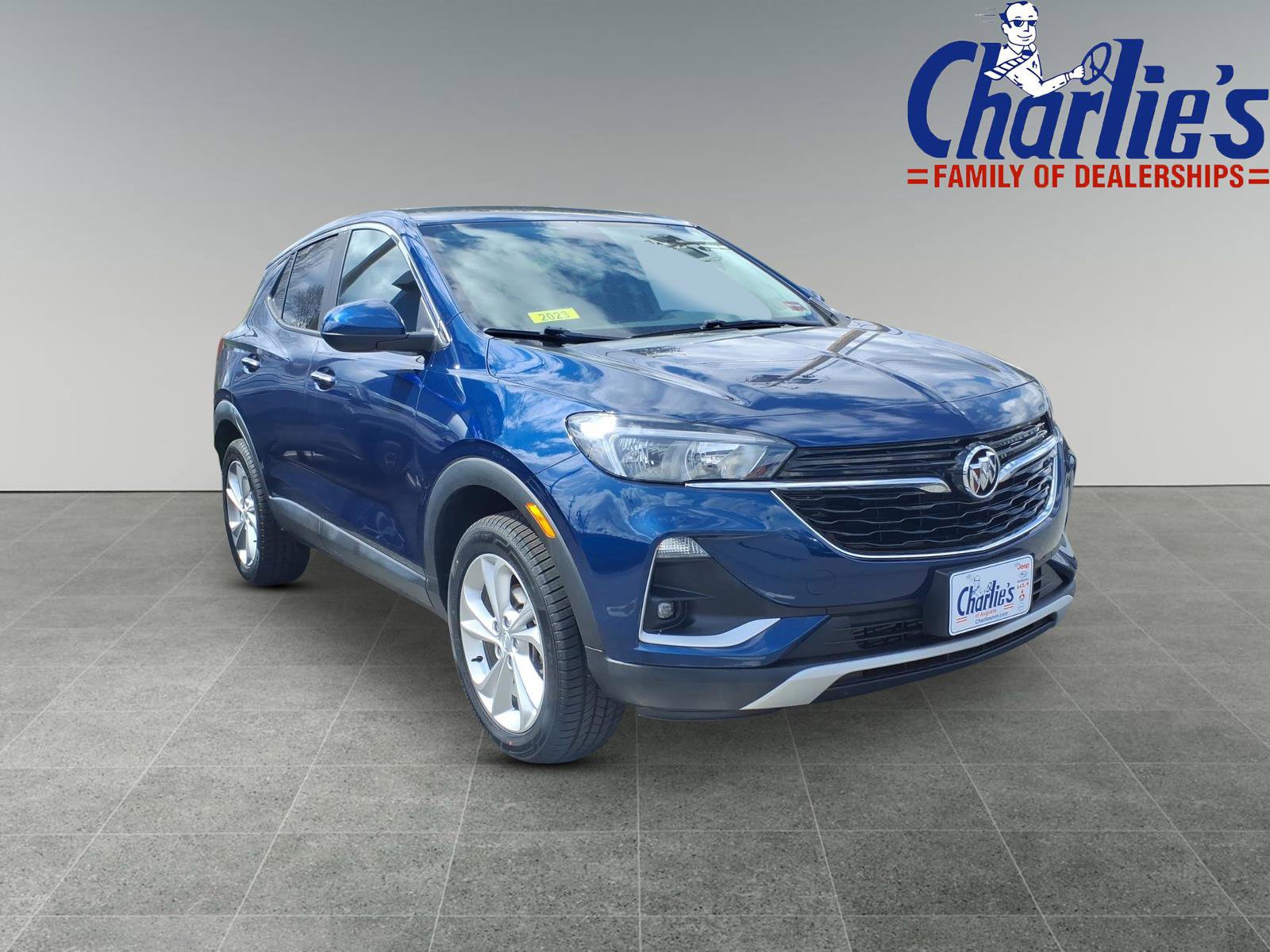 Used 2023 Buick Encore GX Preferred w/ Cold Weather Comfort Package AWD/4WD image 3