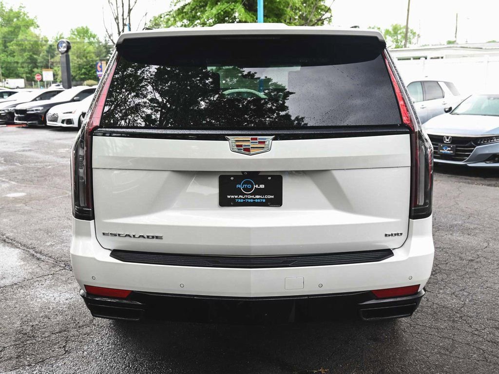 Used 2022 Cadillac Escalade Sport Platinum image 5