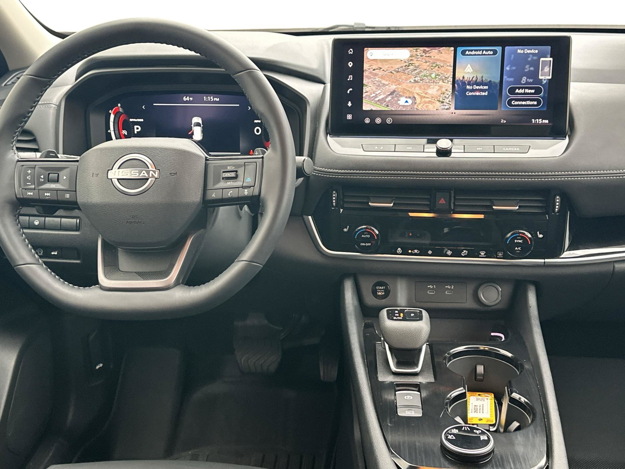 Used 2025 Nissan Rogue SL AWD/4WD image 7