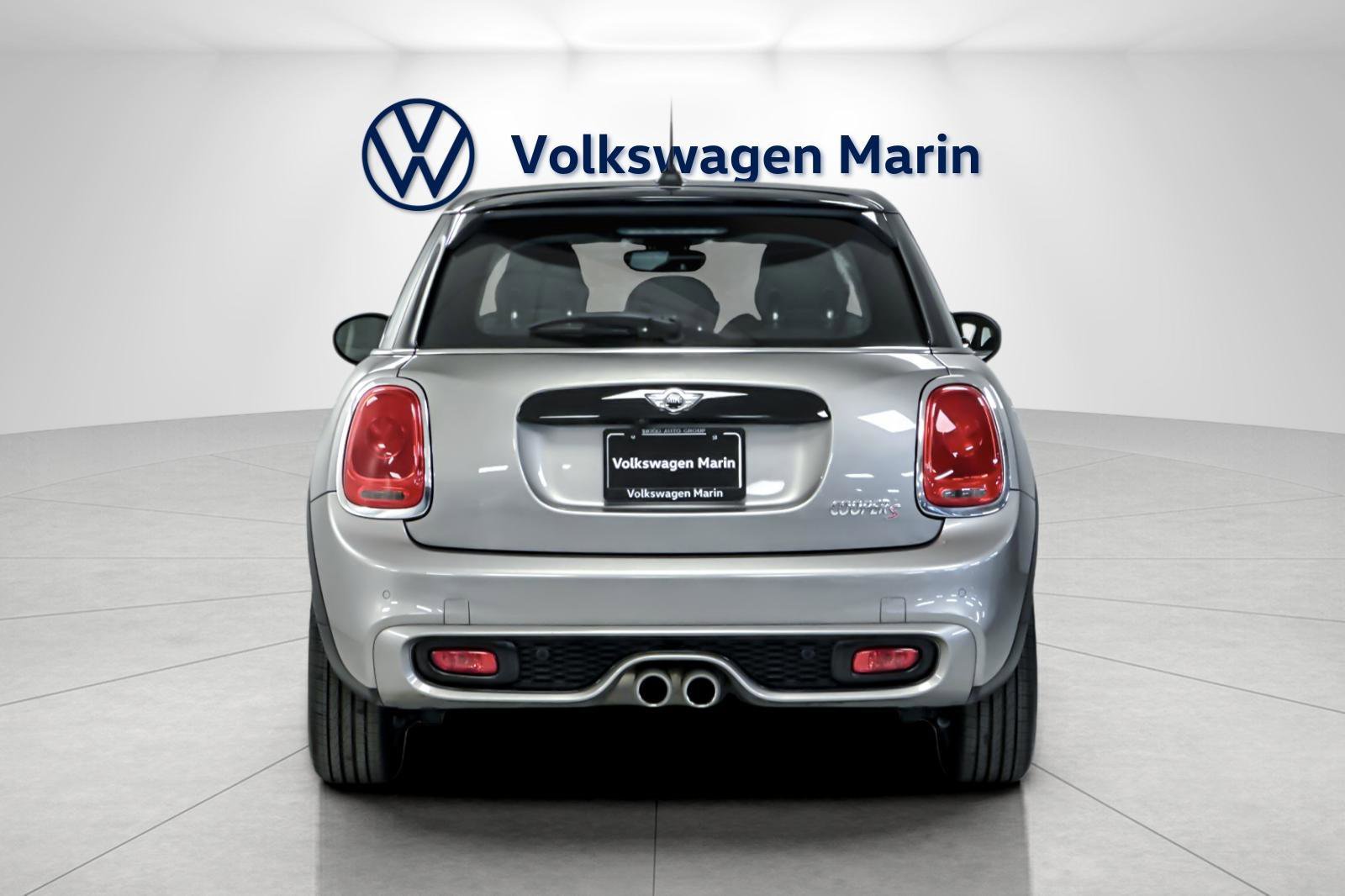 Used 2017 MINI Cooper S image 4