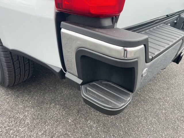 New 2026 Ford F250 Lariat image 8