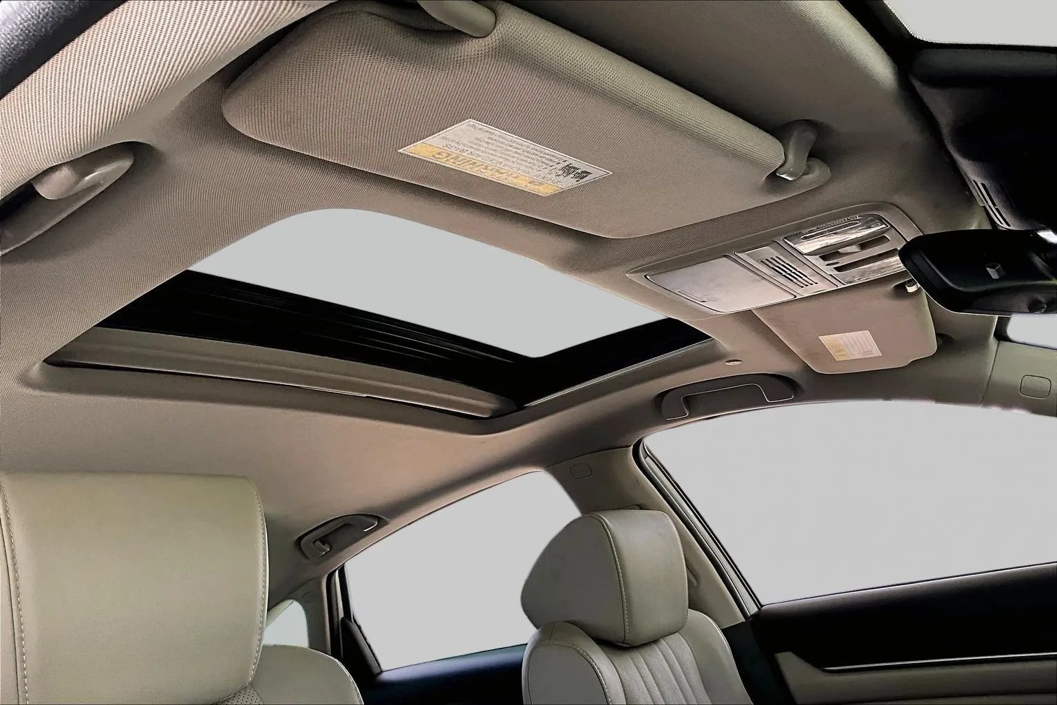 Used 2018 Honda Accord EX-L image 24
