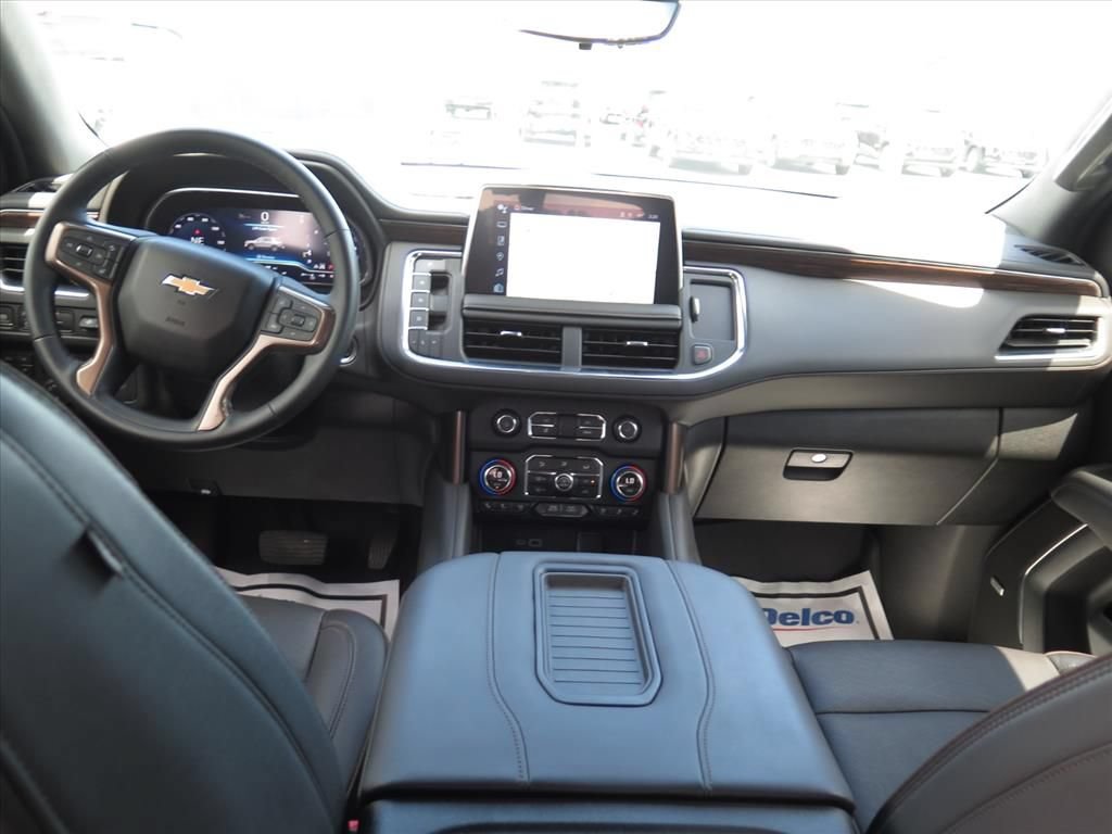 Used 2024 Chevrolet Tahoe High Country AWD/4WD image 23
