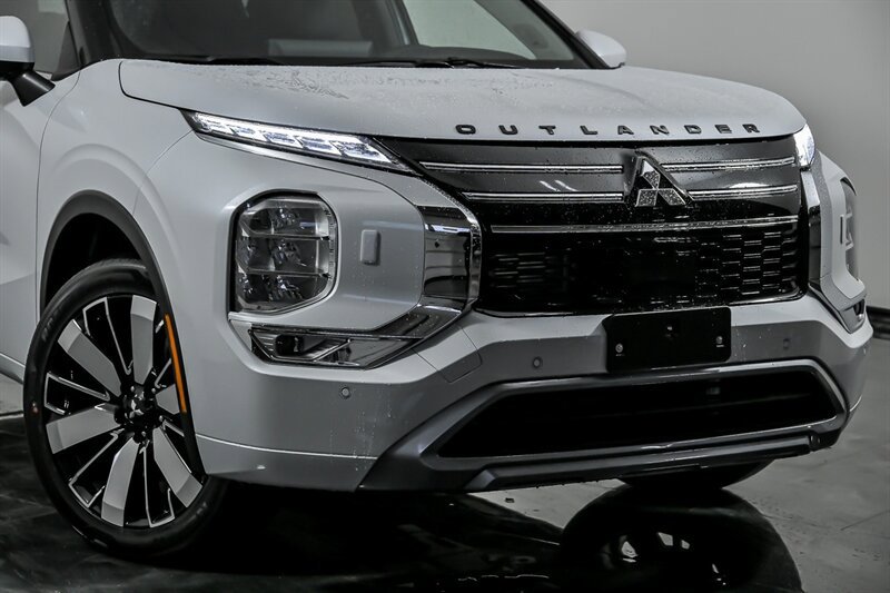 New 2026 Mitsubishi Outlander SEL AWD/4WD image 2