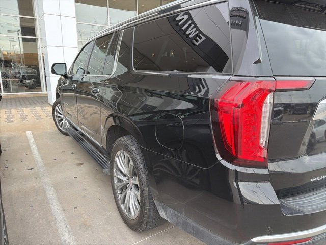 Used 2021 GMC Yukon XL Denali w/ Denali Ultimate Package image 4