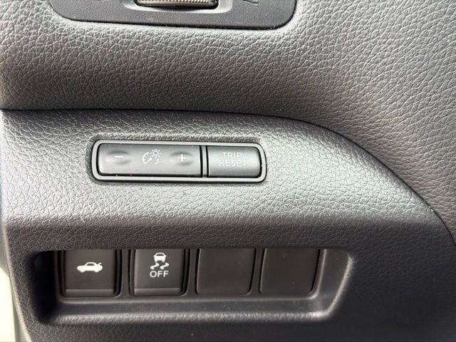 Used 2018 Nissan Altima 2.5 SR FWD image 26