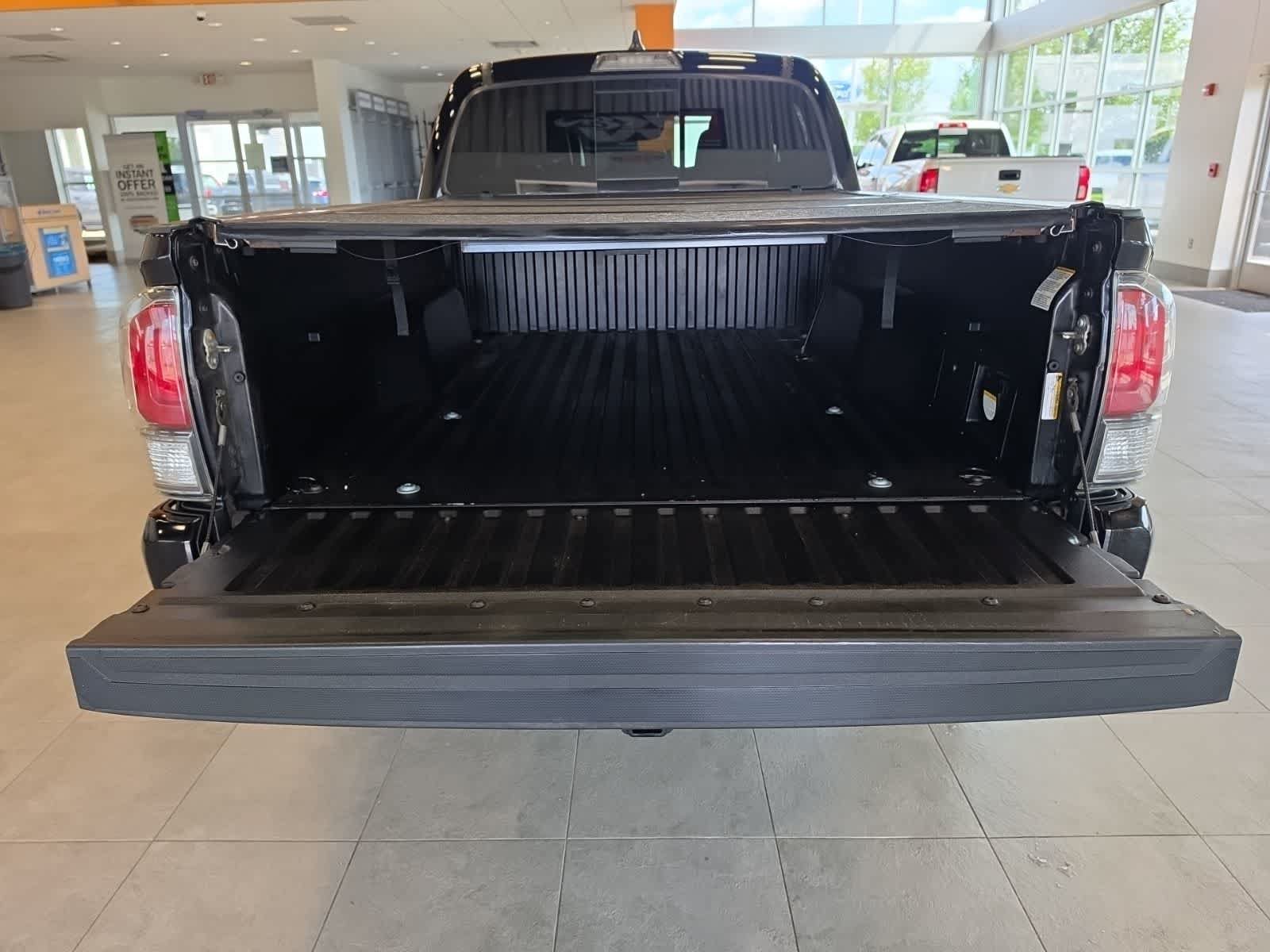 Used 2021 Toyota Tacoma 4x4 Double Cab image 33