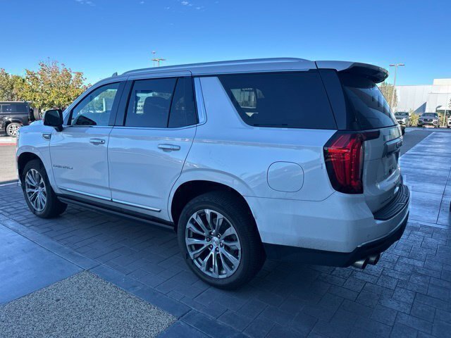 Used 2021 GMC Yukon Denali w/ Denali Ultimate Package AWD/4WD image 7