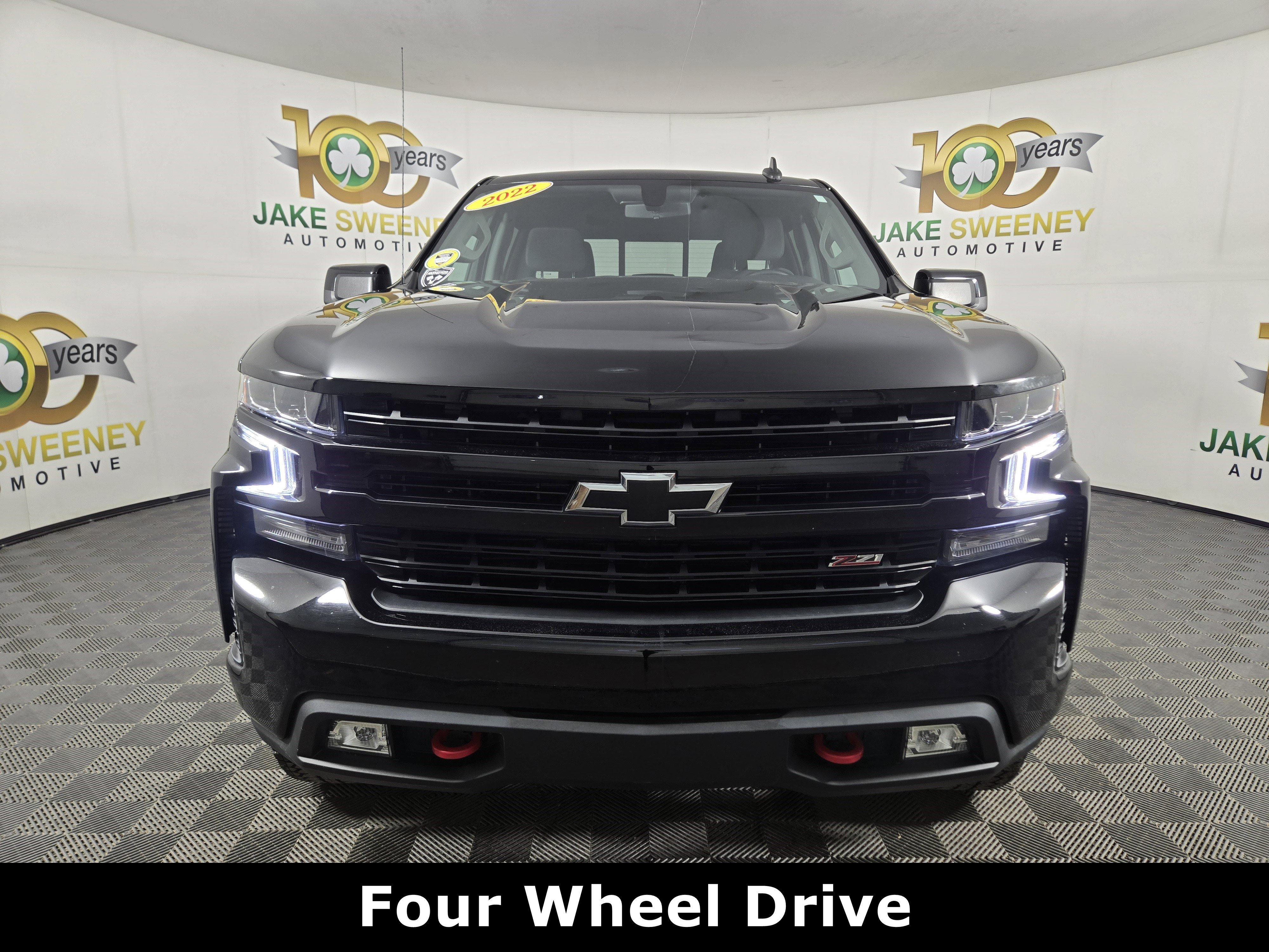 Used 2022 Chevrolet Silverado 1500 LT Trail Boss w/ Convenience Package II image 3