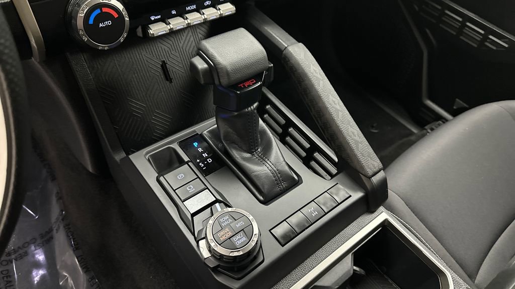 Certified 2024 Toyota Tacoma TRD Off-Road image 12
