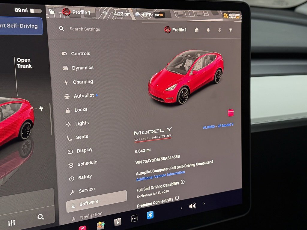 Used 2025 Tesla Model Y Performance image 13