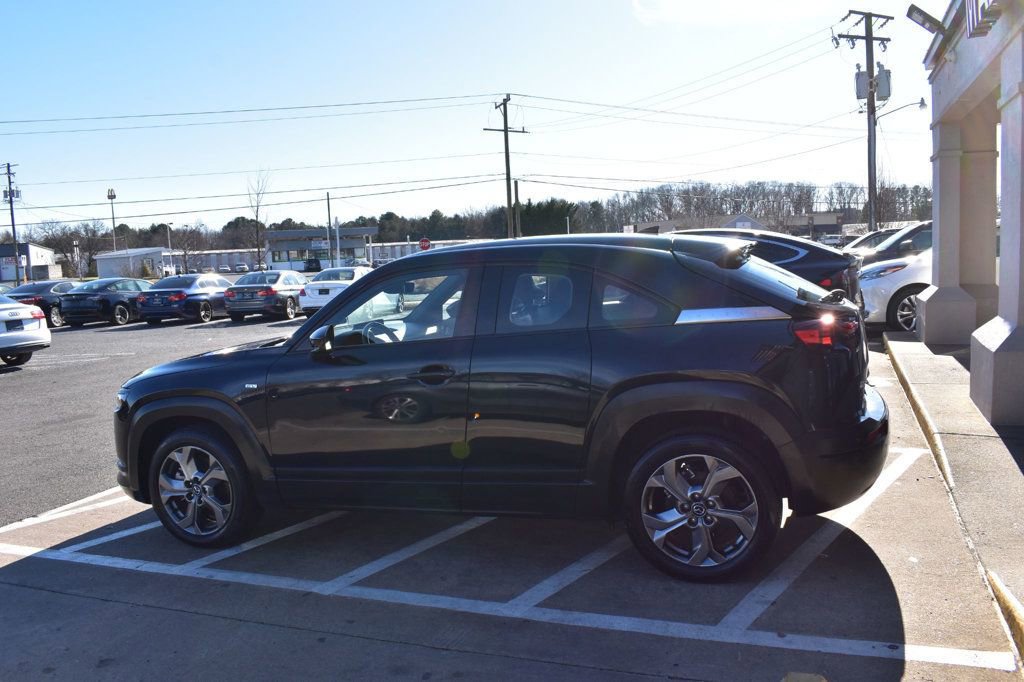Used 2023 MAZDA MX-30 Electric w/ Premium Plus Pkg image 5