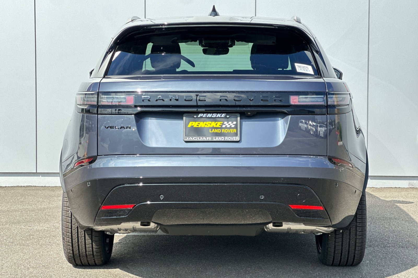 New 2026 Land Rover Range Rover Velar Dynamic SE image 4