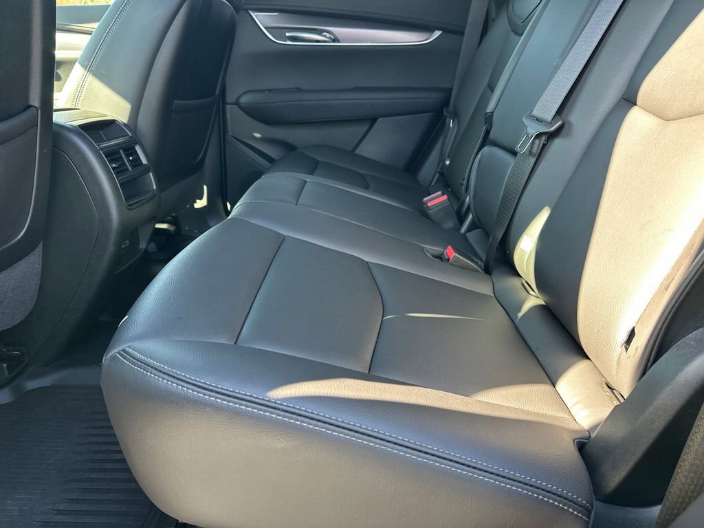 New 2026 Cadillac XT5 Luxury w/ LPO, Floor Liner Package image 20