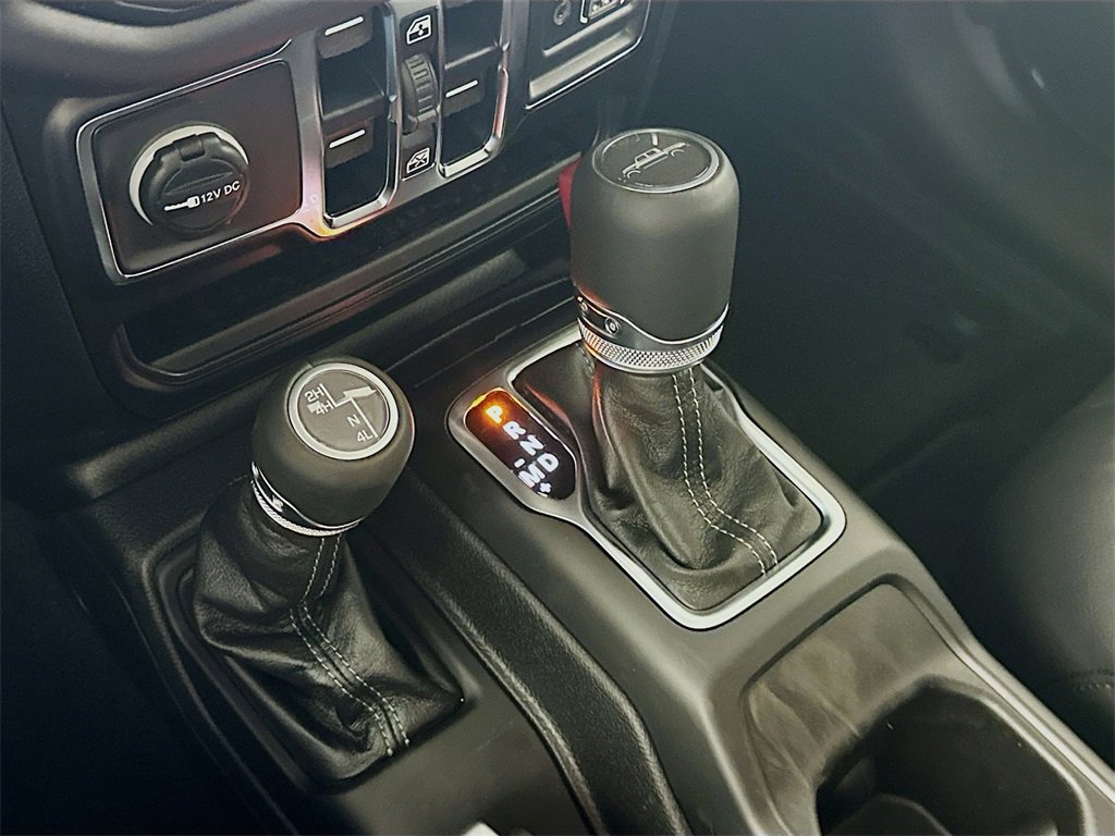 New 2025 Jeep Gladiator Sport w/ Premium Package image 12